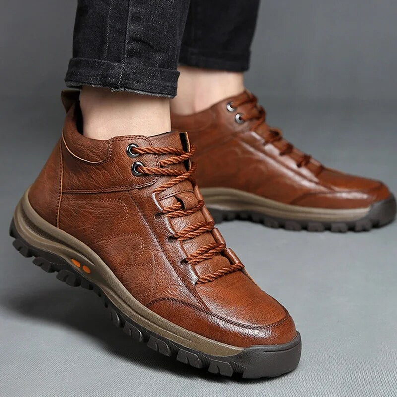  Winter Boots Men Genuine Leather Shoes Thick Sole Warm Plush Cow Leather Male Snow Boots Fashion Mens Ankle Botas KA2706